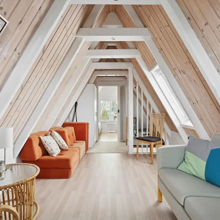 Lovely With Sea View Feriehus *